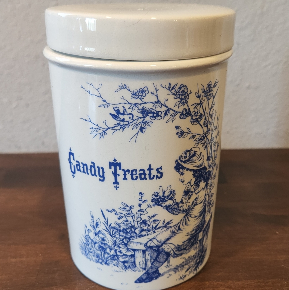 Vintage Royal Crownford Ironstone Lidded Candy Treats Jar, Staffordshire England